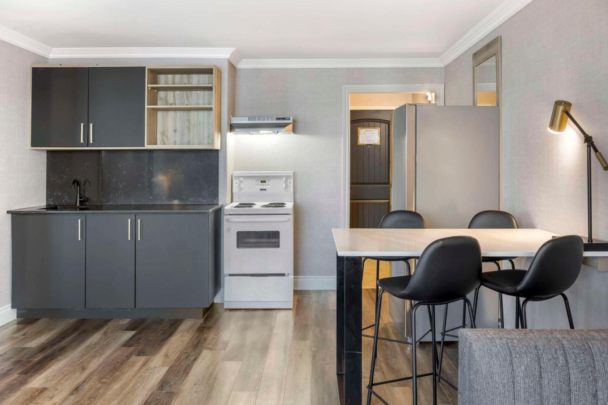 Best Western Plus Edmundston Bagian luar foto