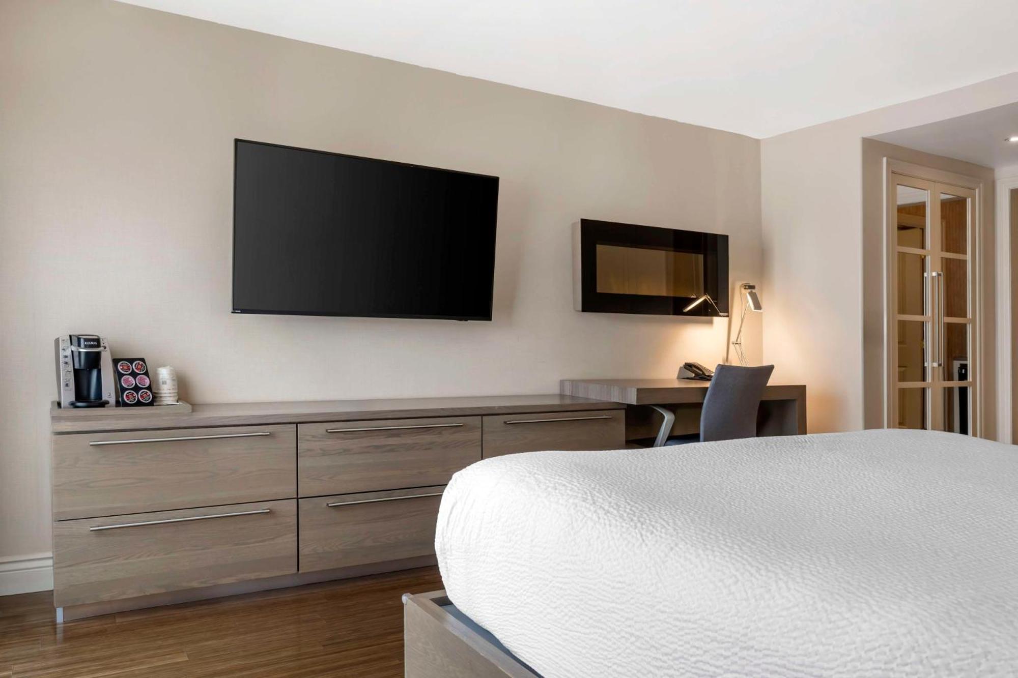 Best Western Plus Edmundston Bagian luar foto
