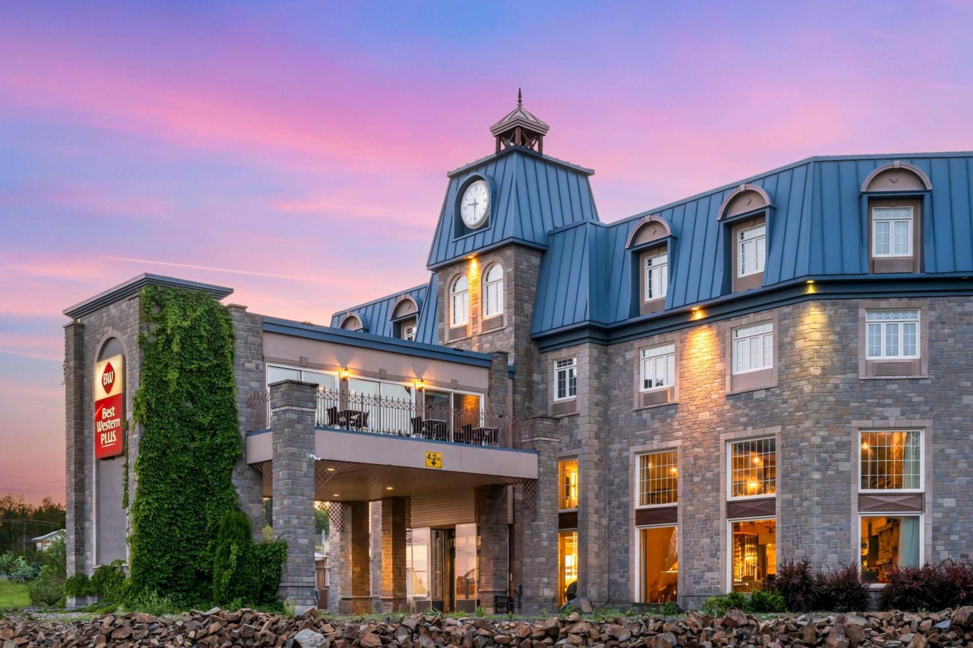 Best Western Plus Edmundston Bagian luar foto