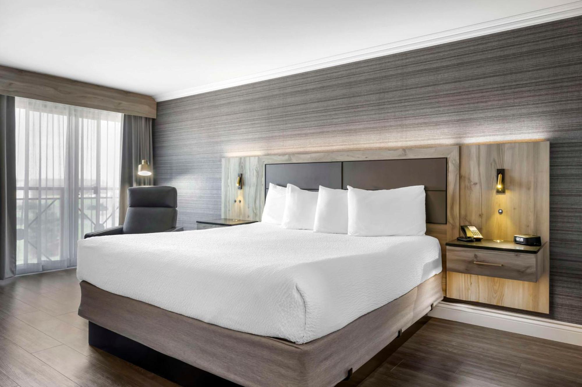 Best Western Plus Edmundston Bagian luar foto